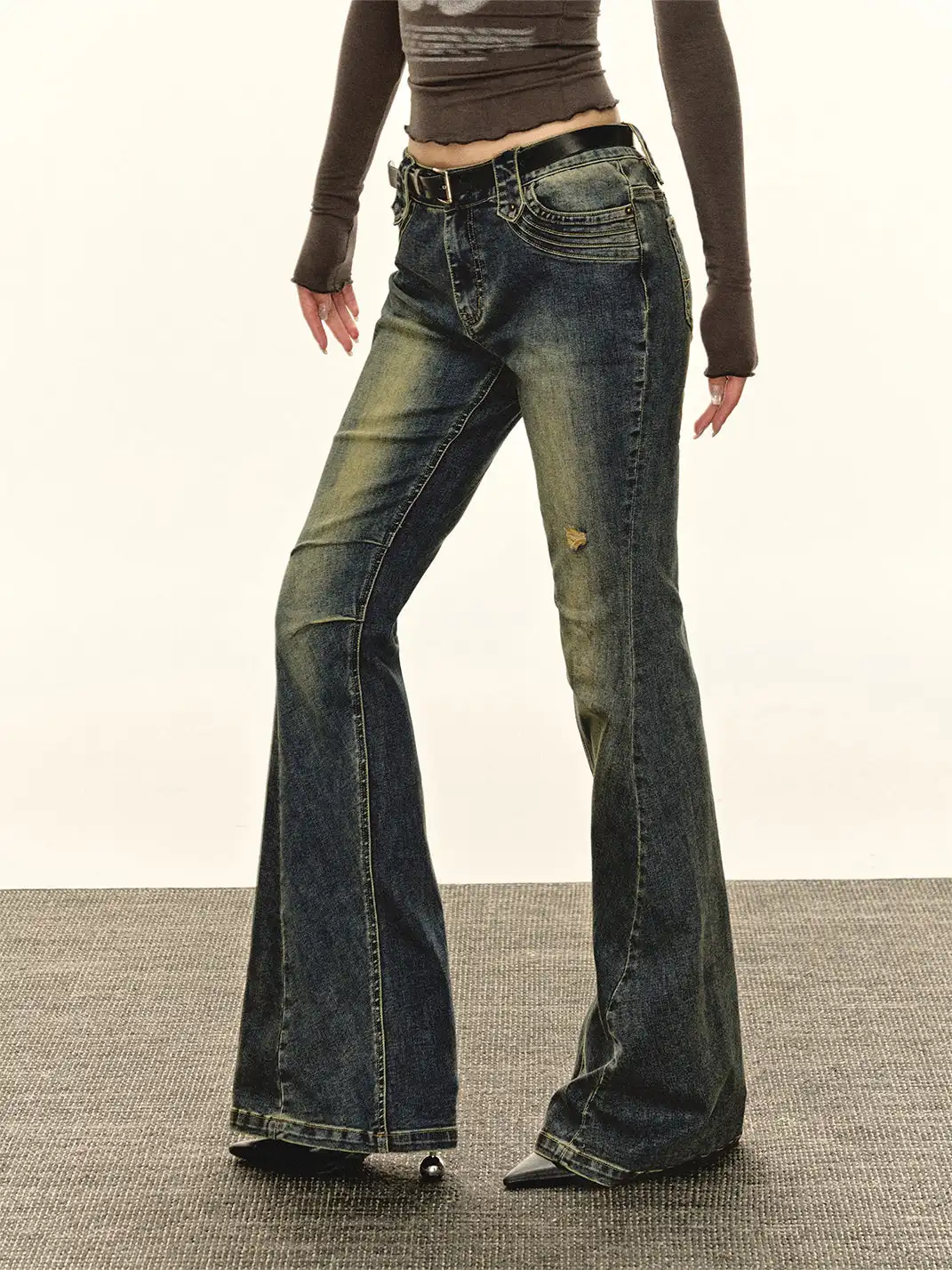 ARISEISM | Retro-Style Flared Jeans