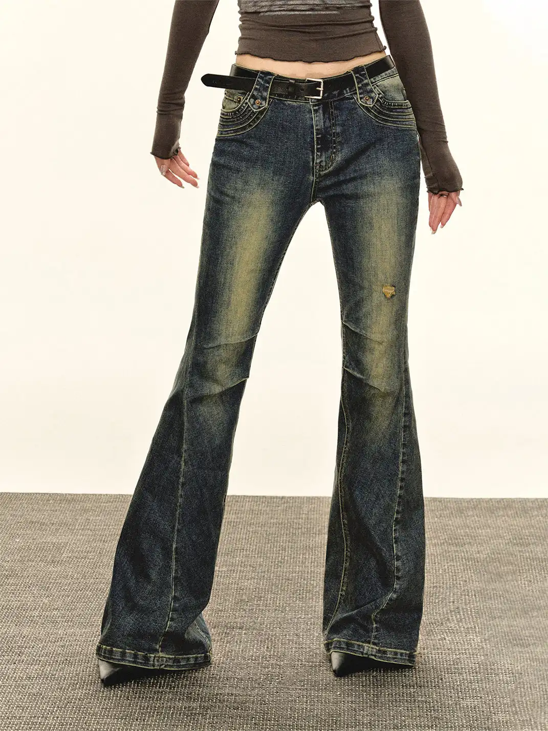 ARISEISM | Retro-Style Flared Jeans