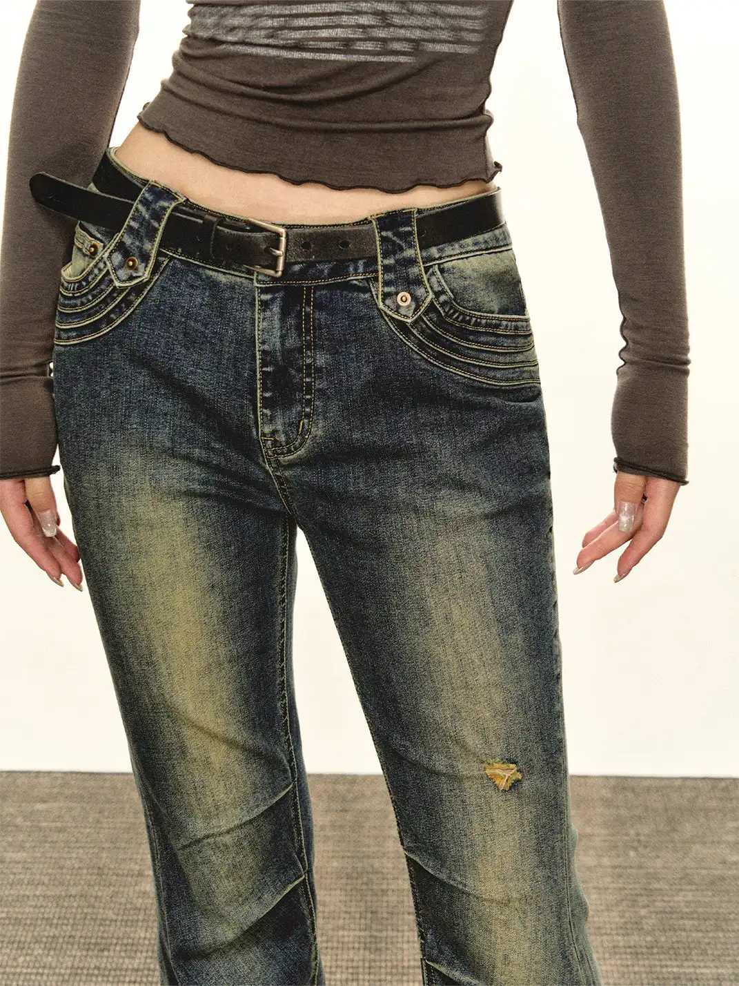 ARISEISM | Retro-Style Flared Jeans