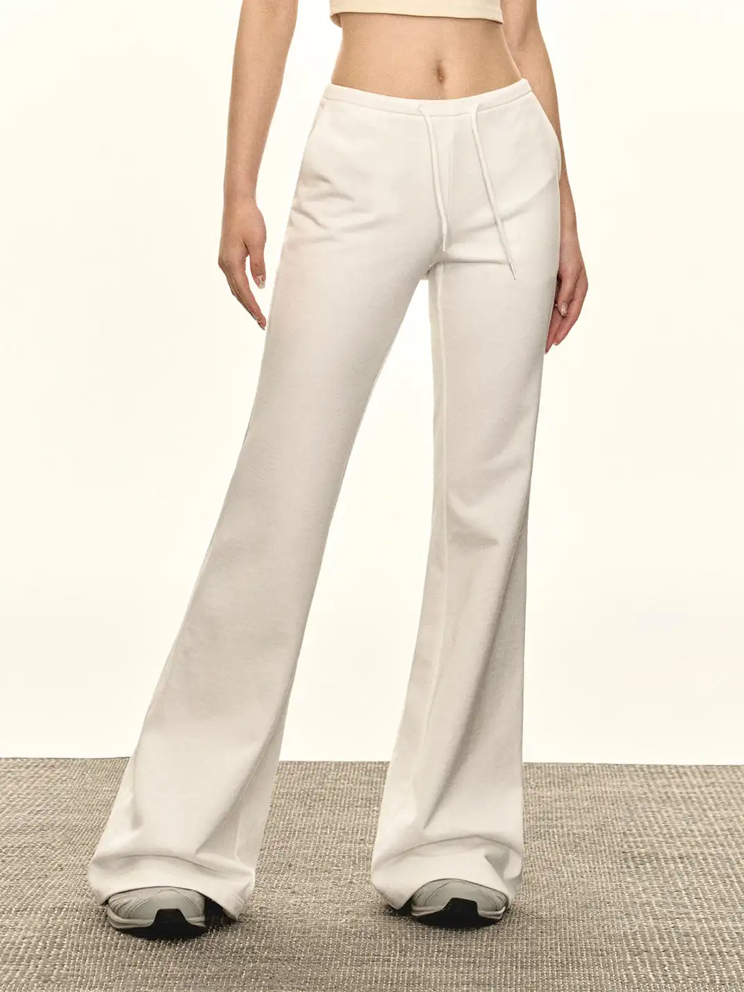 ARISEISM | Low-Rise Flared Yoga Sweatpants