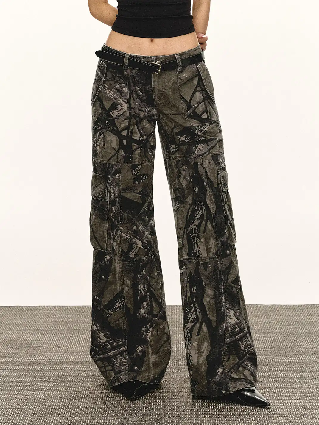 ARISEISM | Leaf Camouflage Cargo Pants