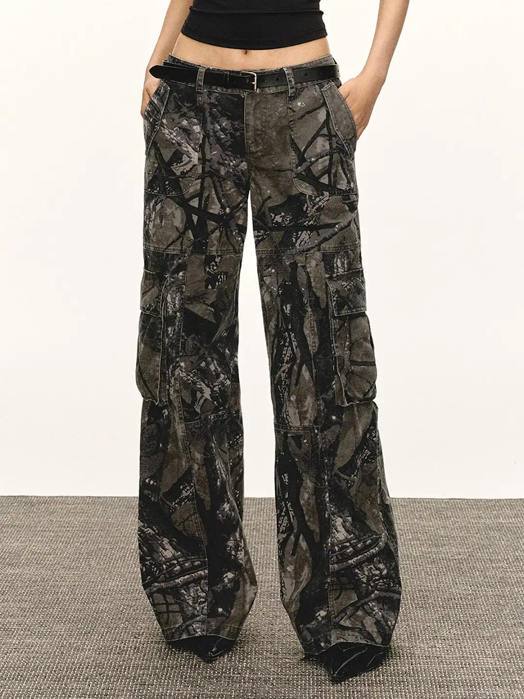 ARISEISM | Leaf Camouflage Cargo Pants
