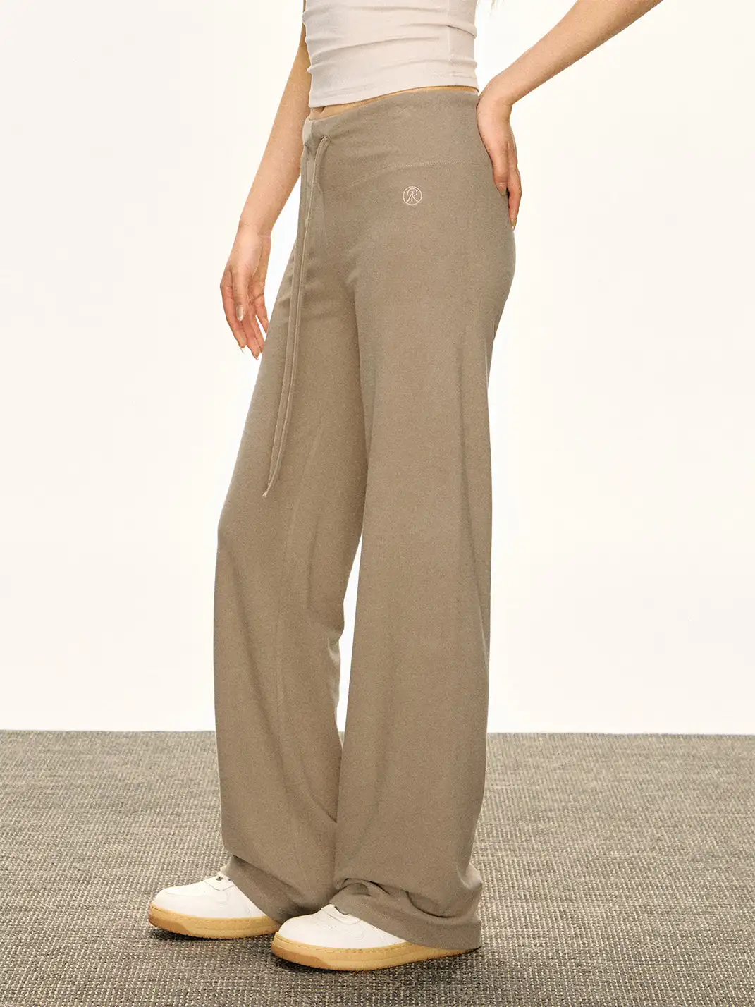 ARISEISM | Retro Drawstring Straight-Leg Flared Sweatpants