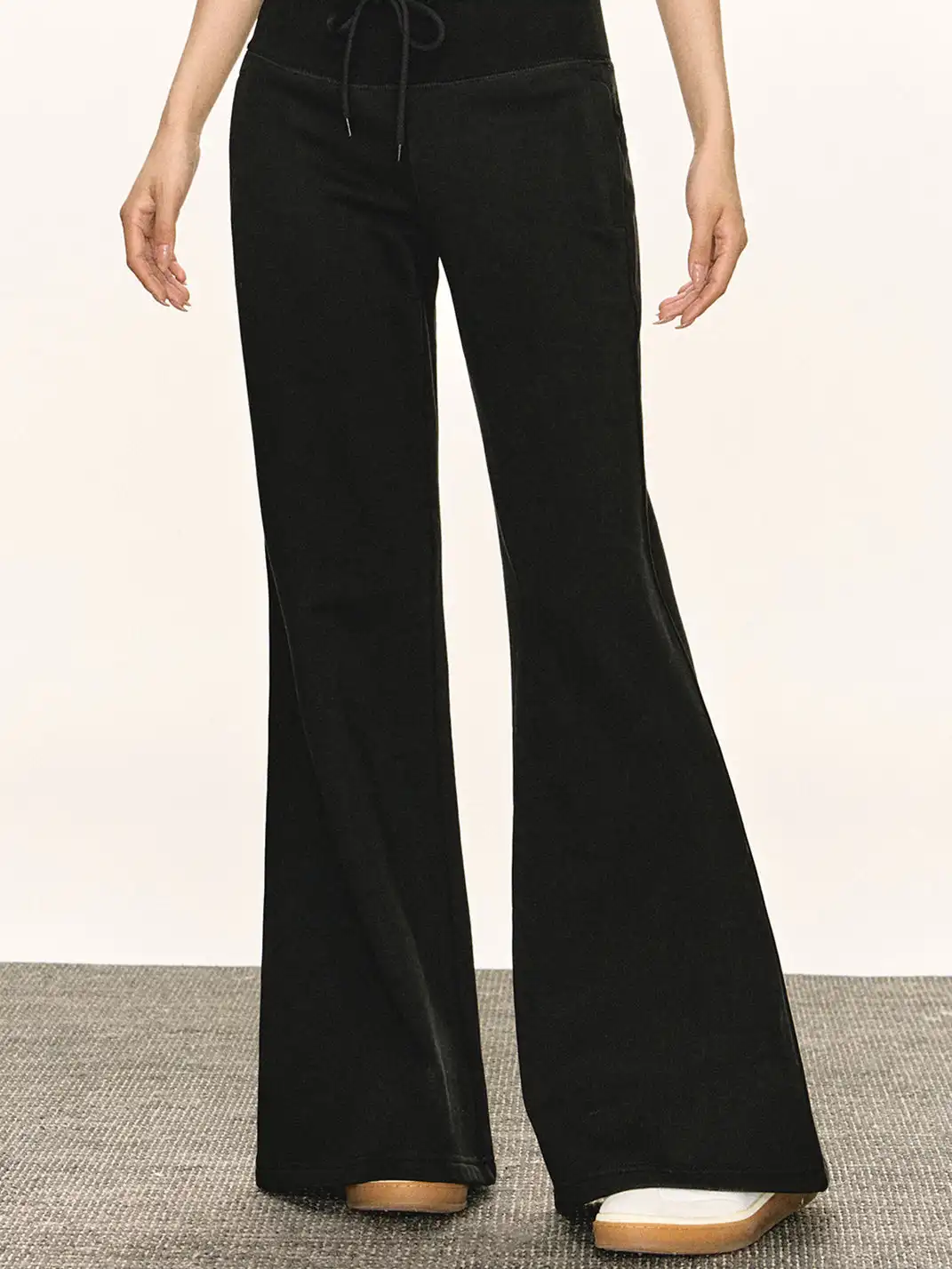ARISEISM | Retro Wide-Waisted Flared Casual Pants