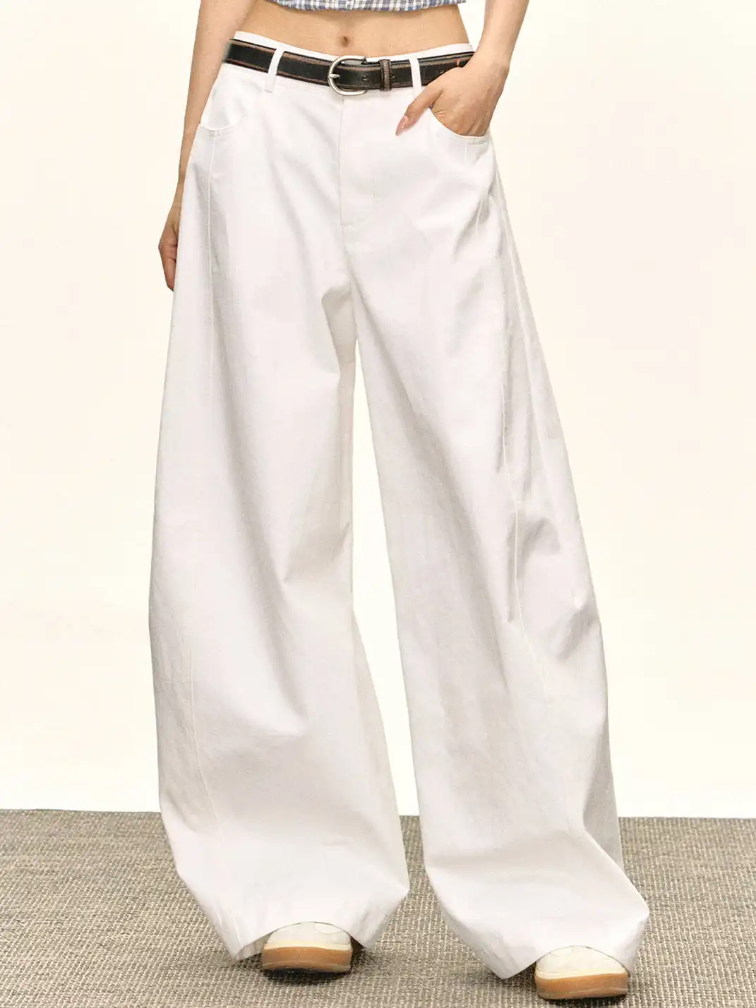 ARISEISM | White Curved Blade Casual Pants