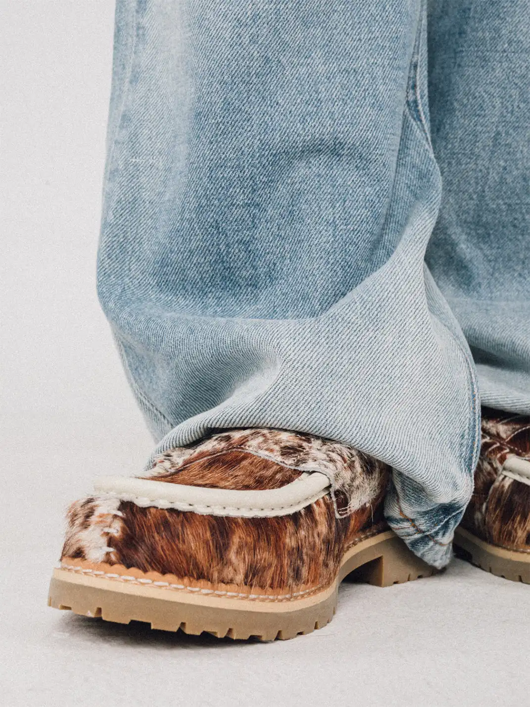 DYZZYMOTIF | Leopard Print Loafers