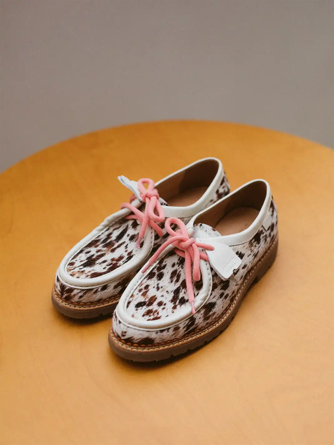 DYZZYMOTIF | Retro Horsehair Leopard Print Lace-Up Loafer Shoes