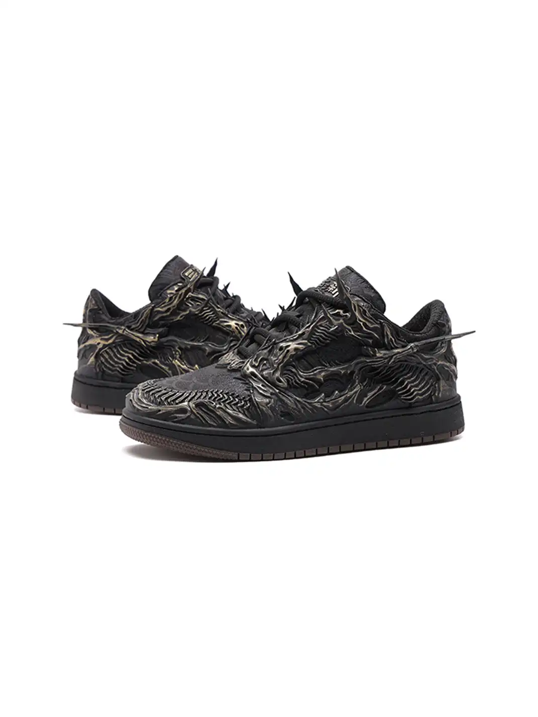 SGSX | Dragon Embossed Low-Top Sneakers-Black
