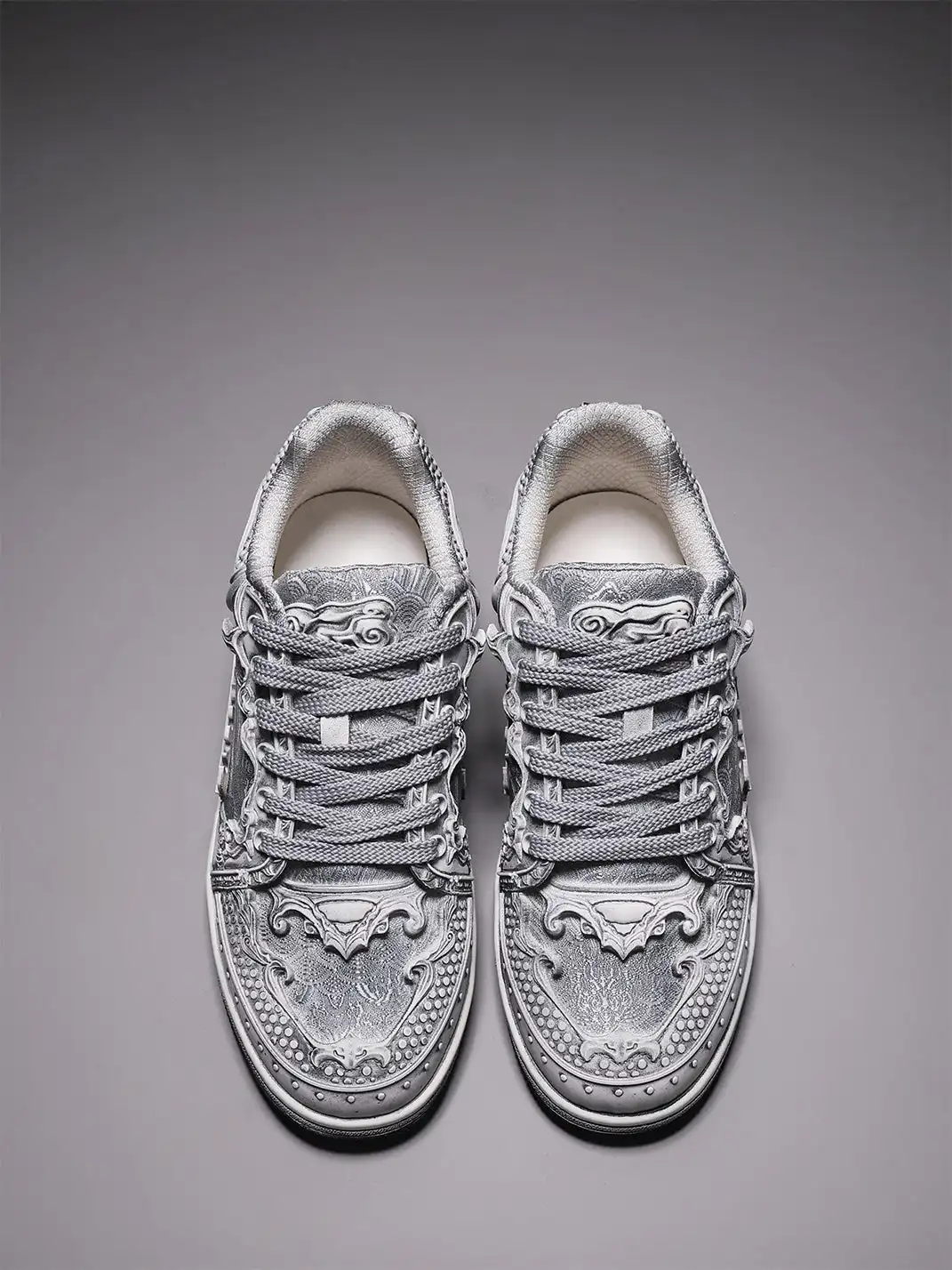 SGSX | Chinese Dragon Relief Art Sneakers-White