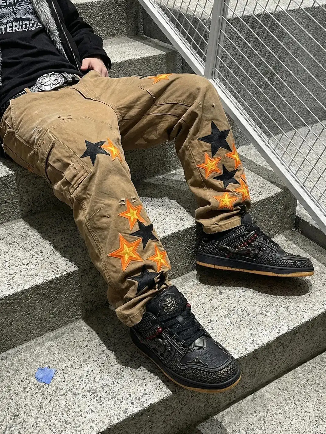 SGSX | Chinese Dragon Relief Art Sneakers-Black