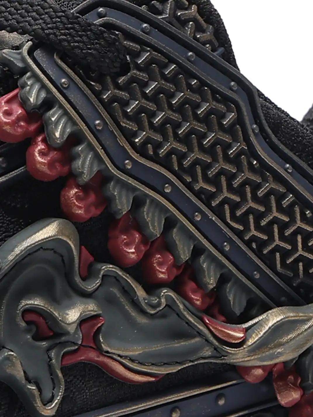 SGSX | Chinese Dragon Relief Art Sneakers-Black