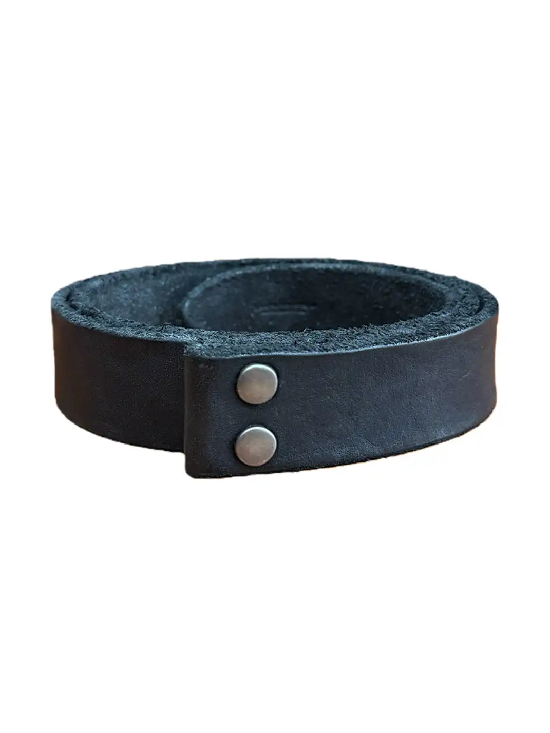 UNKNOWNWORLD | Vegetable-Tanned Cowhide Belt