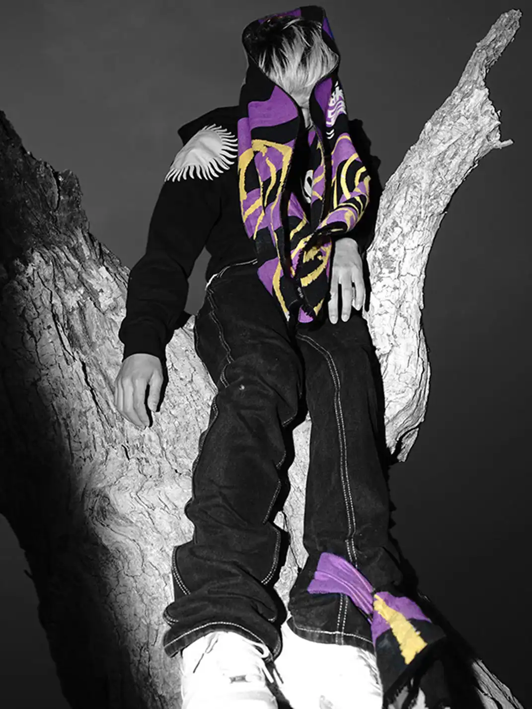 VINKID | Double-Sided Scarf With Peace Dove Slogan