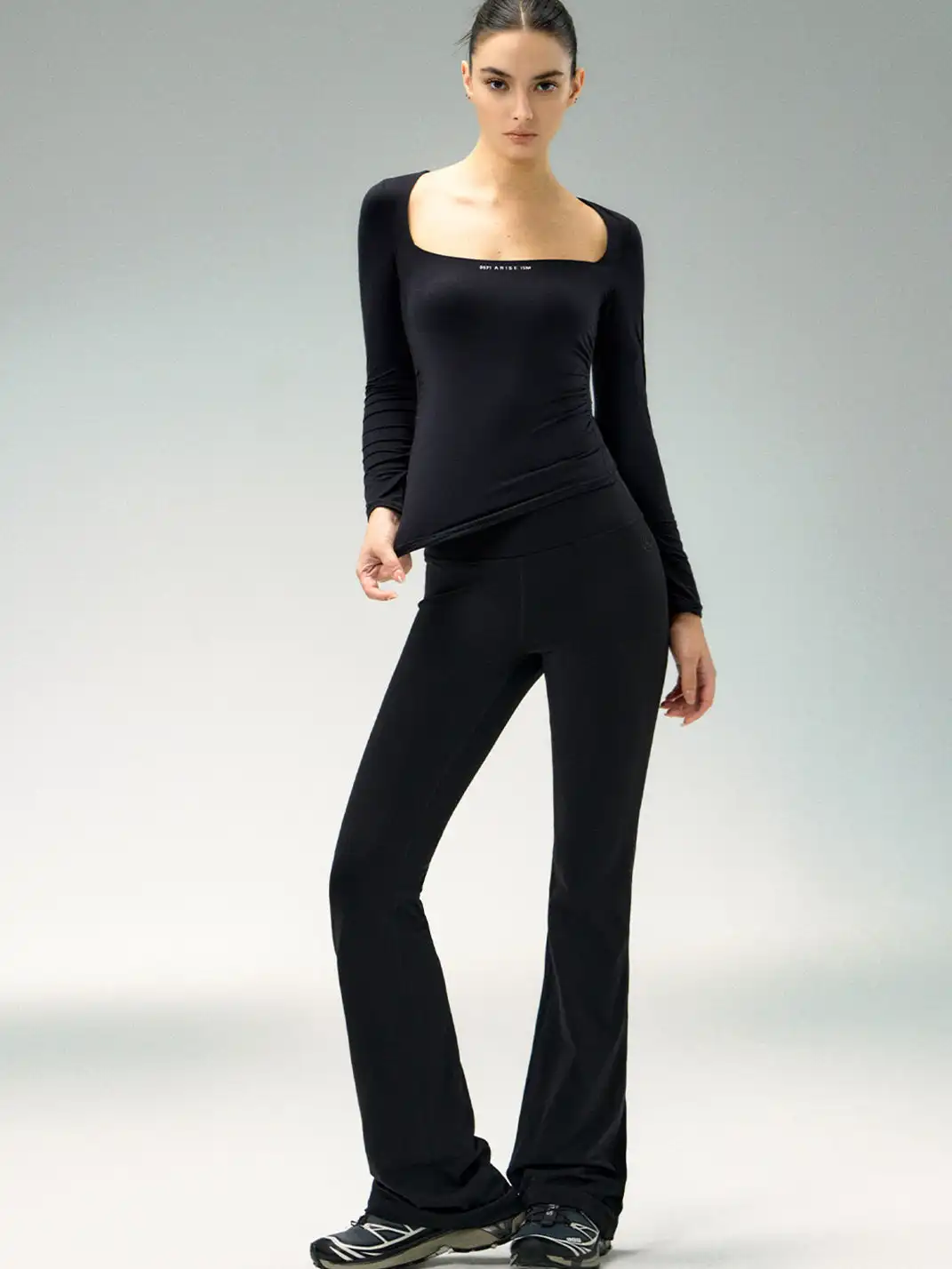 ARISEISM | Retro Flared Yoga Sweatpants