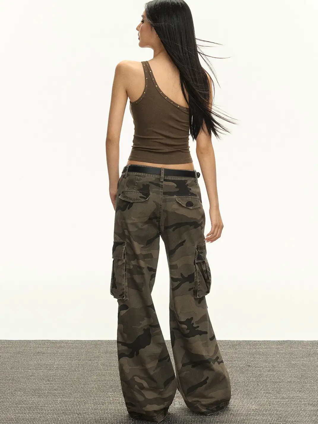 ARISEISM | Low-Rise Camouflage Cargo Casual Pants