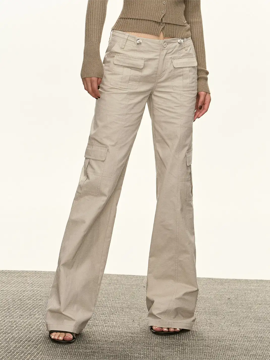 ARISEISM | Multi-Pocket Low-Rise Floor-Length Flared Pants