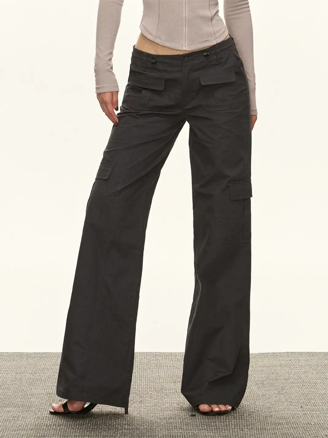 ARISEISM | Multi-Pocket Low-Rise Floor-Length Flared Pants