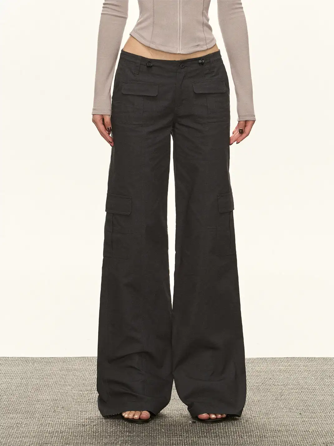 ARISEISM | Multi-Pocket Low-Rise Floor-Length Flared Pants