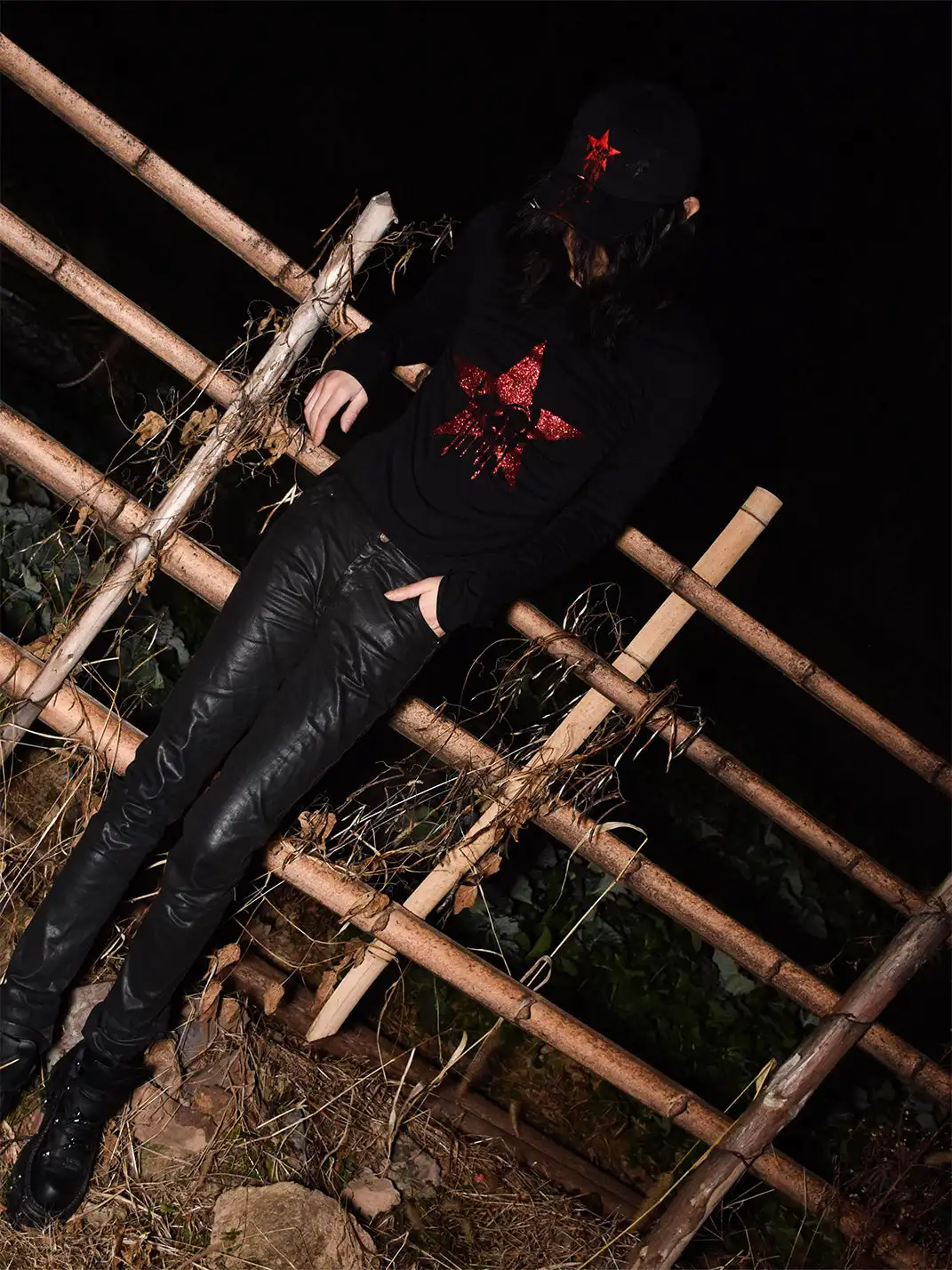 Laukerward | Skull and Blood Print Long-Sleeve Top