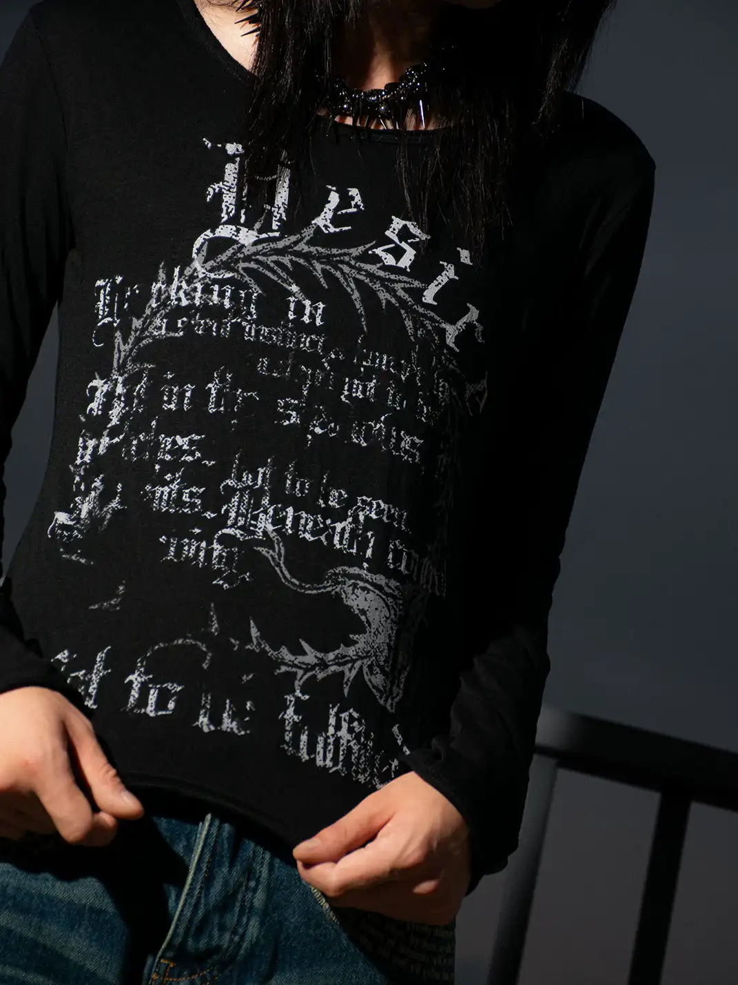 Laukerward | Ouroboros Print Crew Neck Long Sleeve