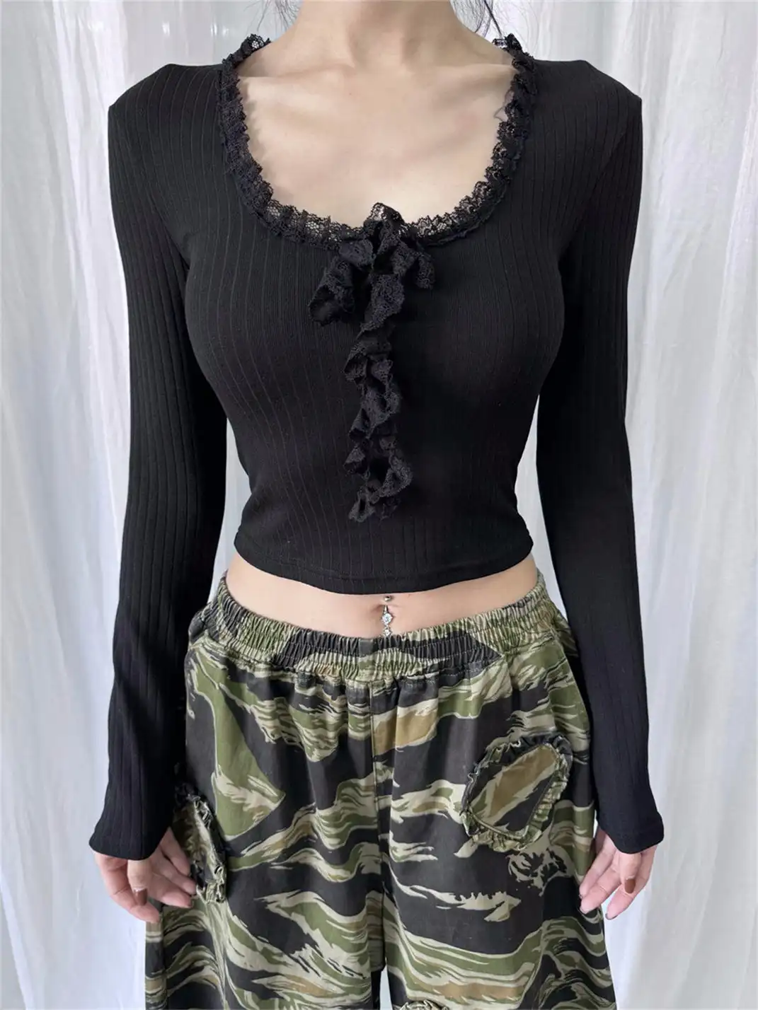 FOURFORTY | Lace U-neck Base Layer