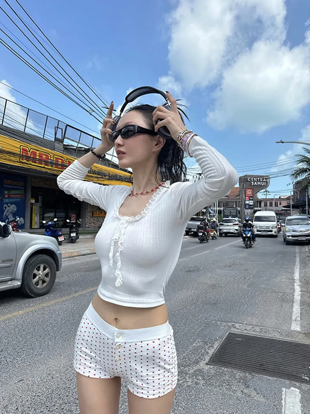 FOURFORTY | Lace U-neck Base Layer