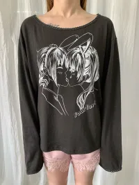 FOURFORTY | Kissing Girl T-shirt