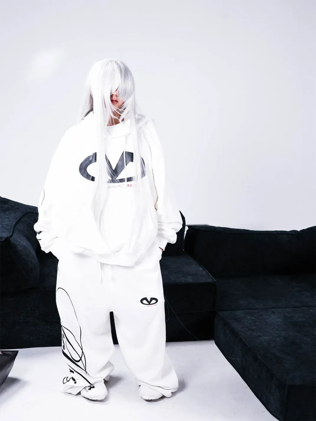 PCCVISION | Tricolor Print Embroidered Sweatshirt