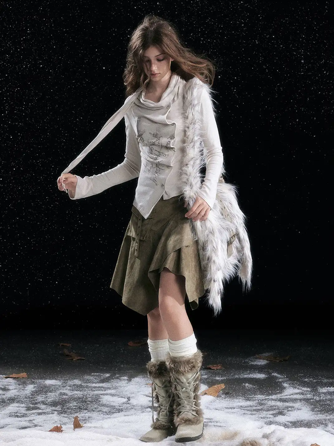 CestNous | Irregularly Mottled Graffiti-Covered Pleated Top
