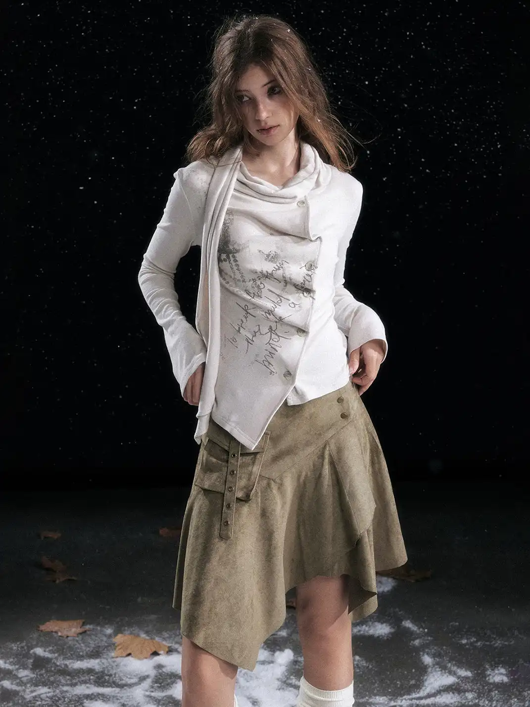 CestNous | Irregularly Mottled Graffiti-Covered Pleated Top