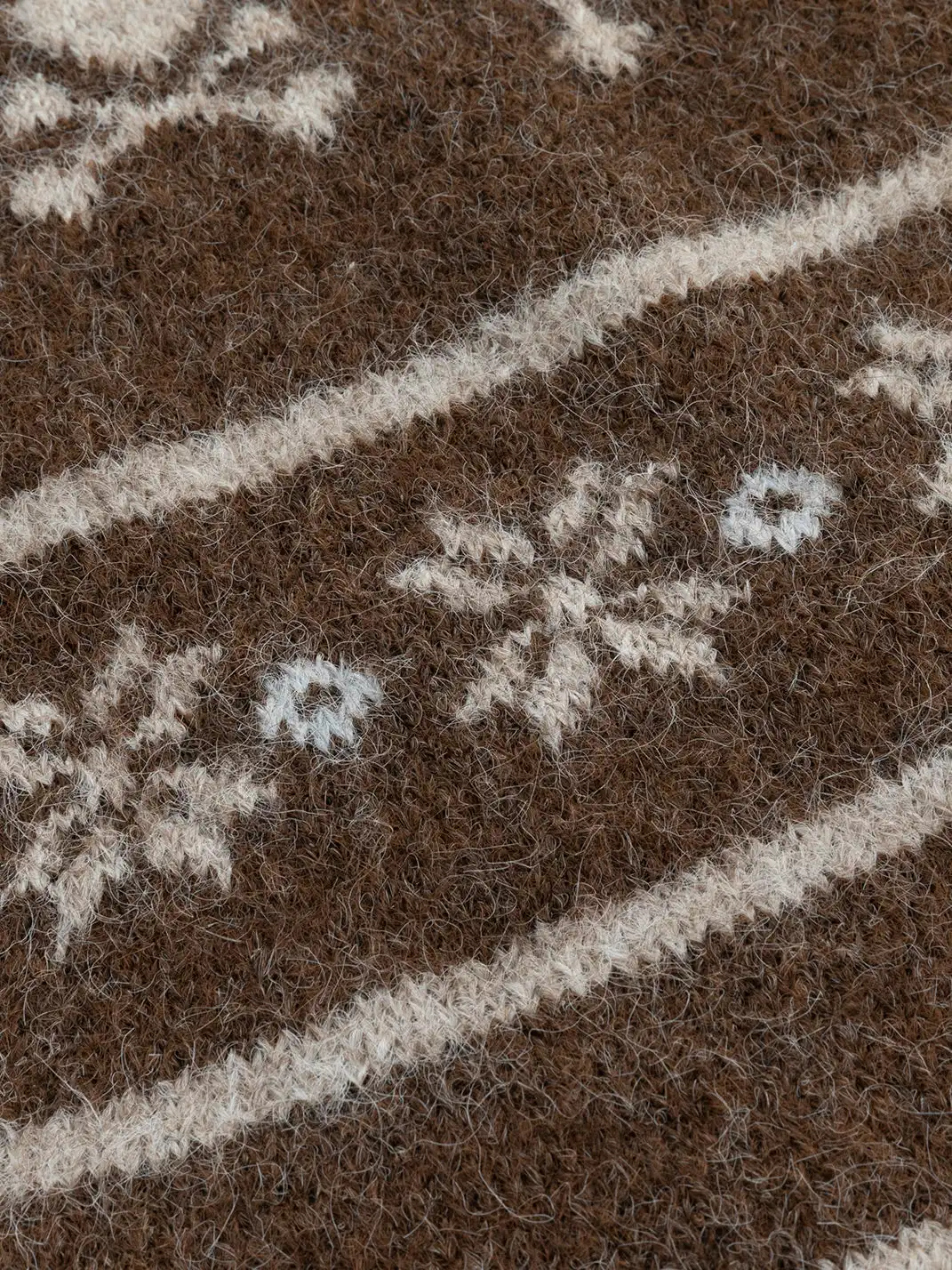 CestNous | Cross Fair Isle Tassel Jacquard Scarf