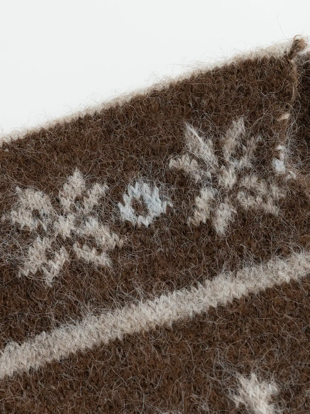CestNous | Cross Fair Isle Tassel Jacquard Scarf