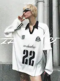 22 doodle | Detachable Sleeve Letter Print T-Shirt
