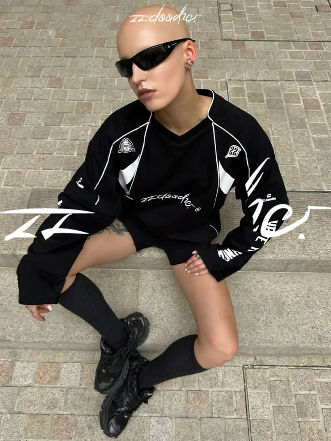 22 doodle | Detachable Long-Sleeved Printed Racing Suit T-Shirt
