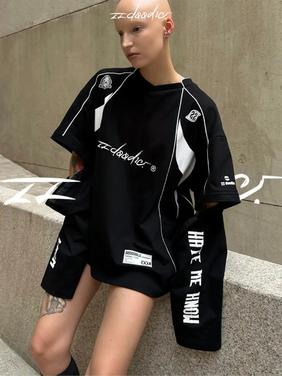 22 doodle | Detachable Long-Sleeved Printed Racing Suit T-Shirt