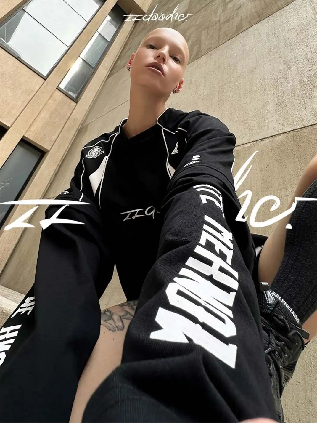 22 doodle | Detachable Long-Sleeved Printed Racing Suit T-Shirt