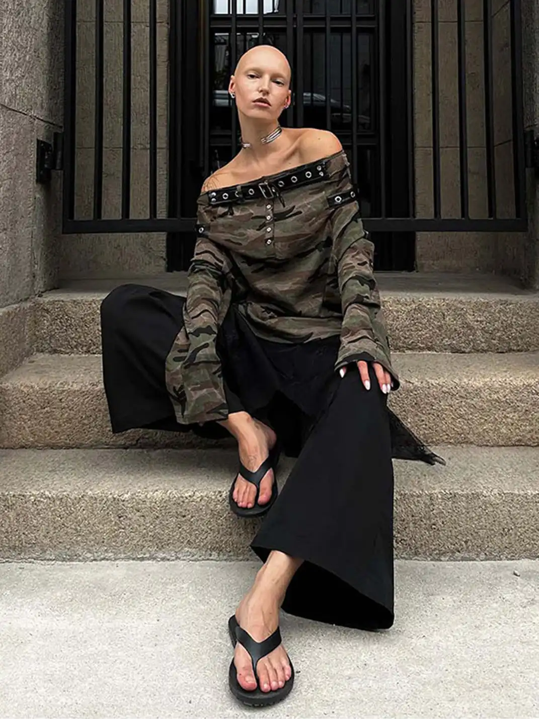 22 doodle | Off-Shoulder Camouflage Long-Sleeve Top