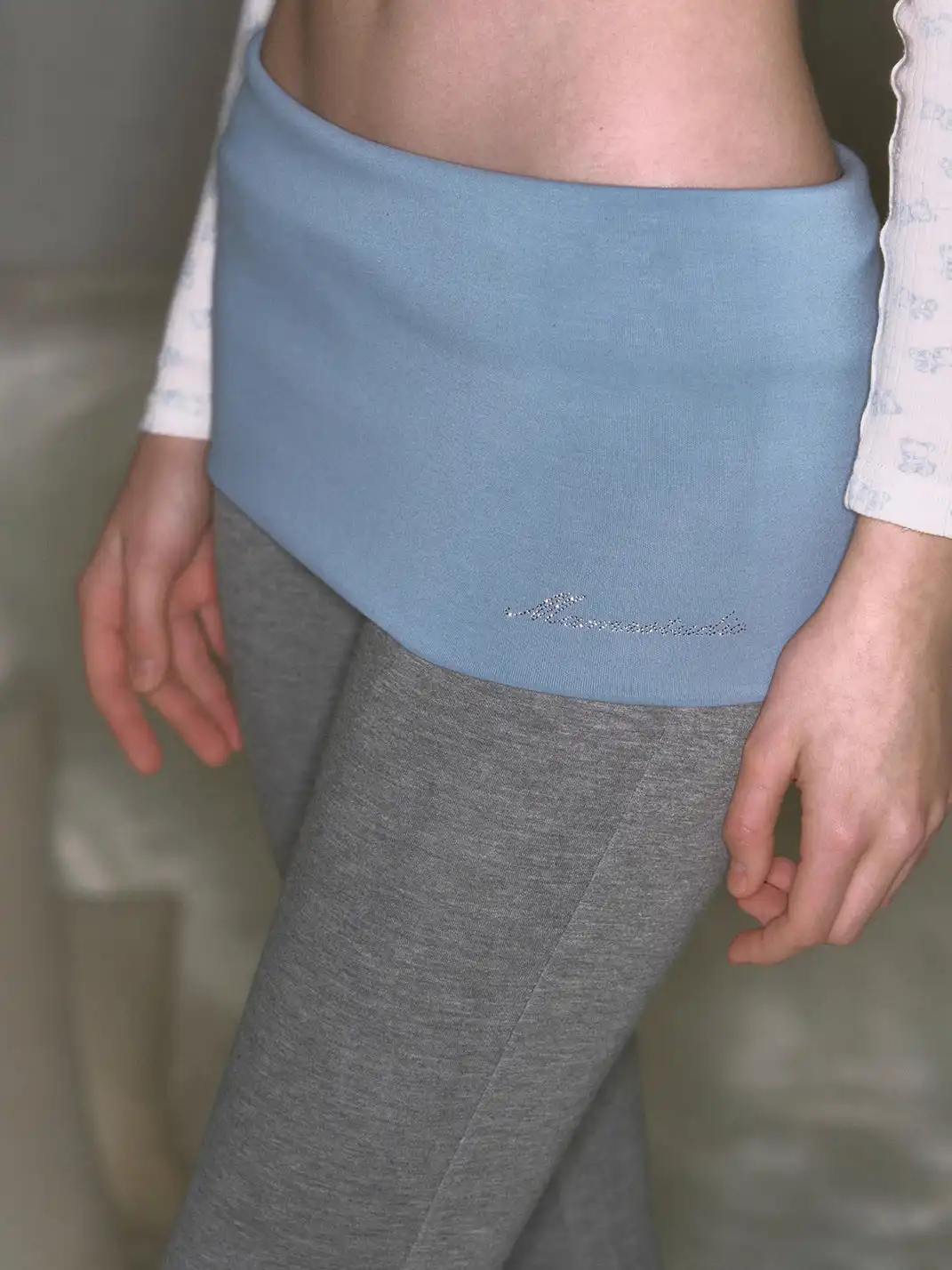 DeleteEX | Color-blocked Faux Two-piece Flared Yoga Pants