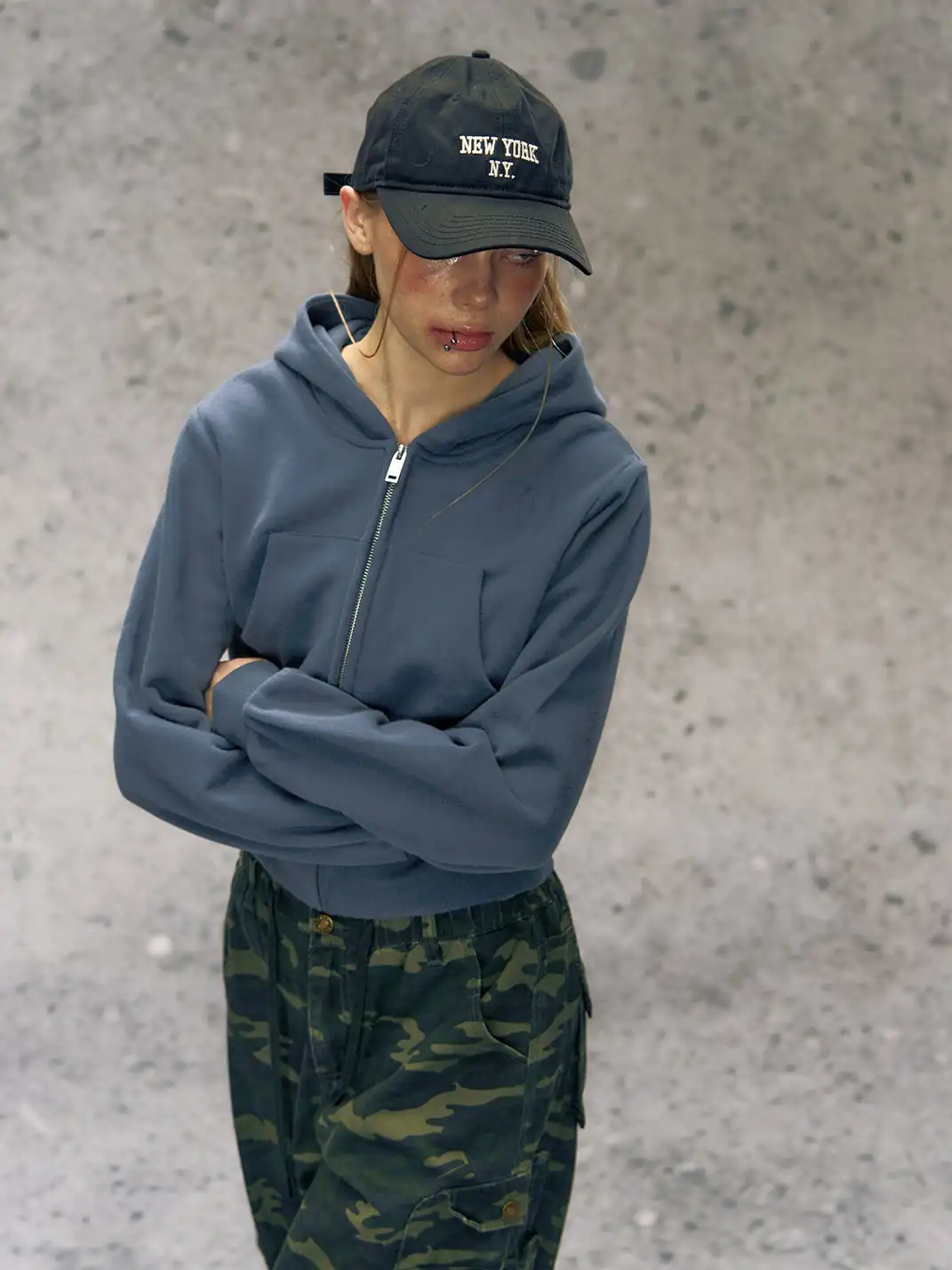 DeleteEX | Zippered Cropped Hoodie