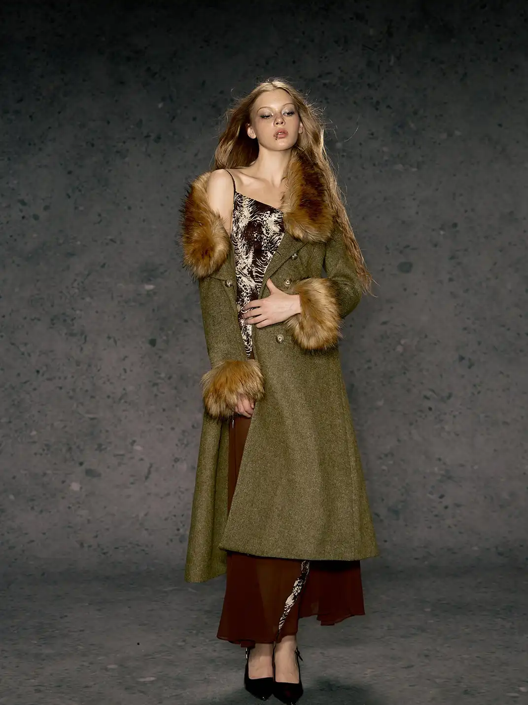 DeleteEX | Eco-friendly Fur Collar Double-breasted Belted Coat