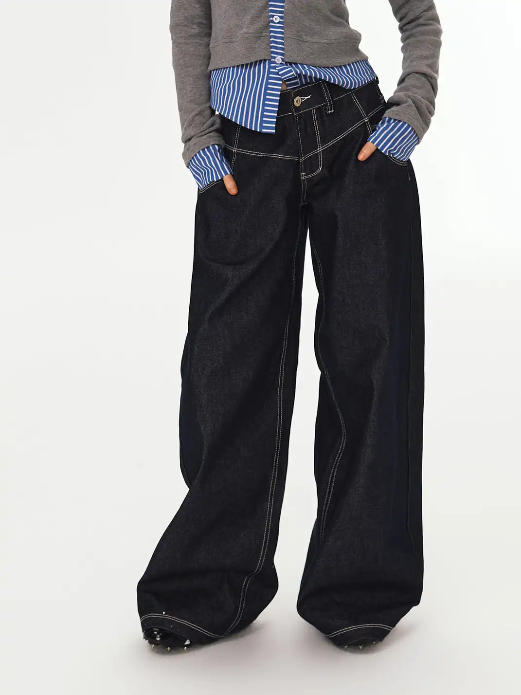 DeleteEX | Cut Silhouette Raw Denim Jeans