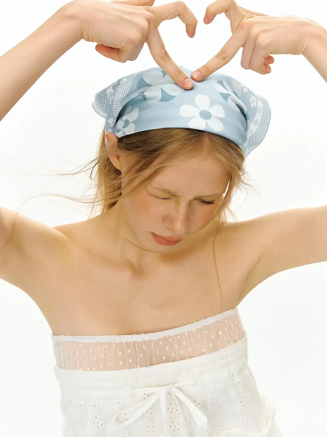 DeleteEX | Plaid Floral Headscarf