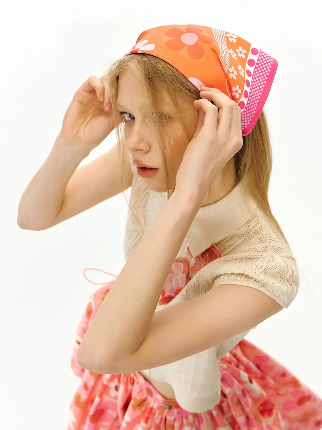 DeleteEX | Plaid Floral Headscarf