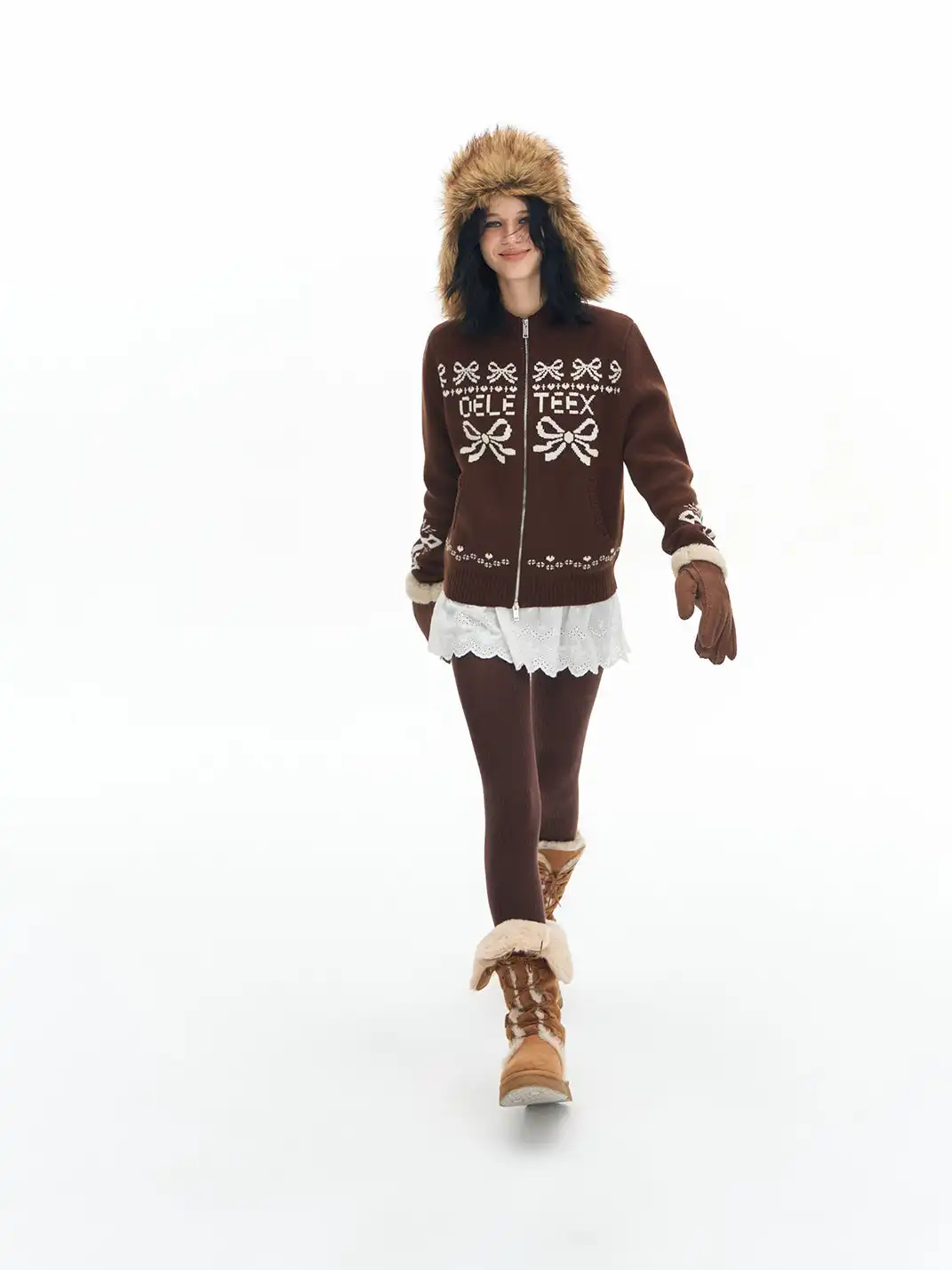 DeleteEX | Retro Jacquard Crew Neck Cardigan
