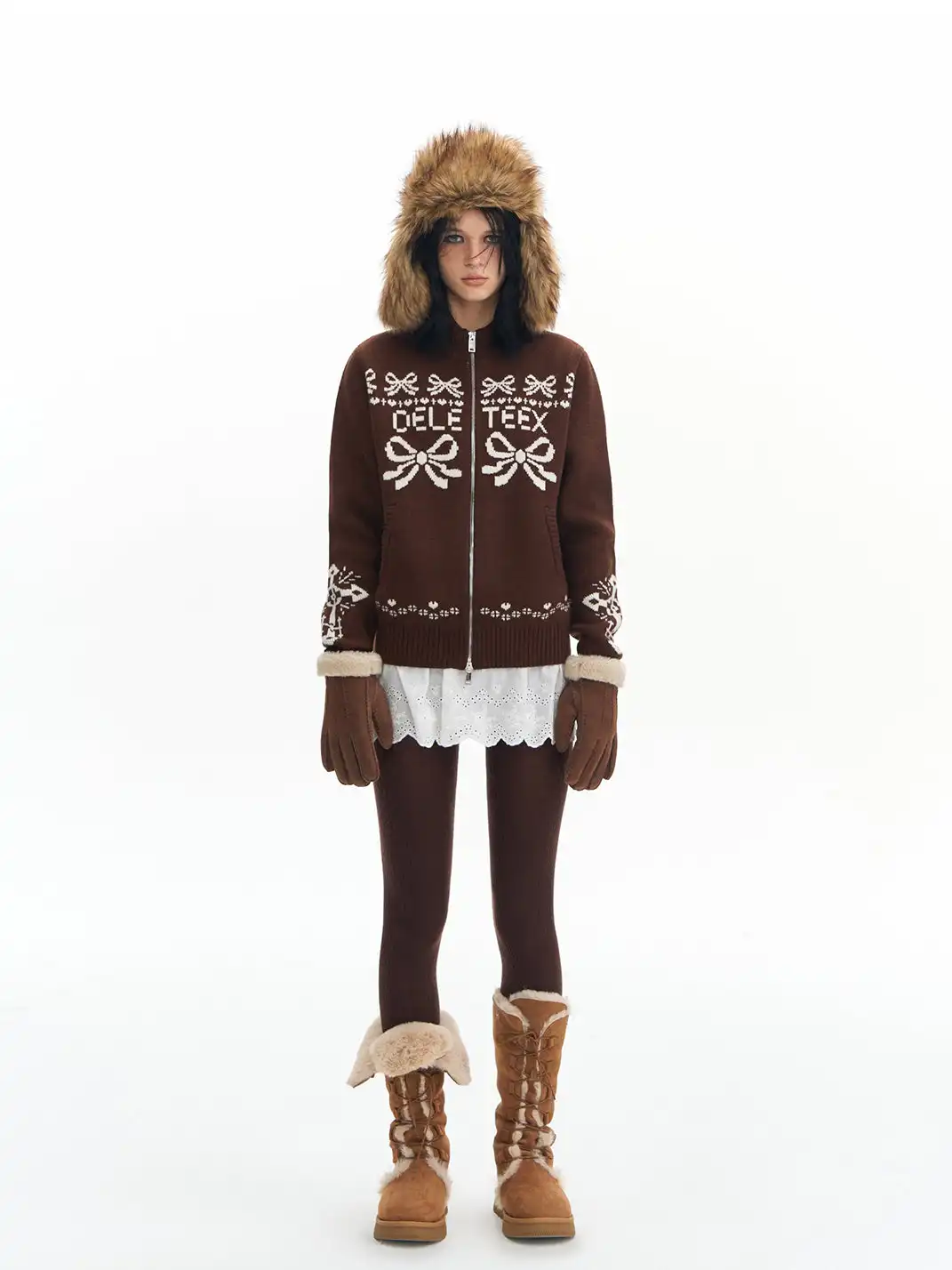 DeleteEX | Retro Jacquard Crew Neck Cardigan