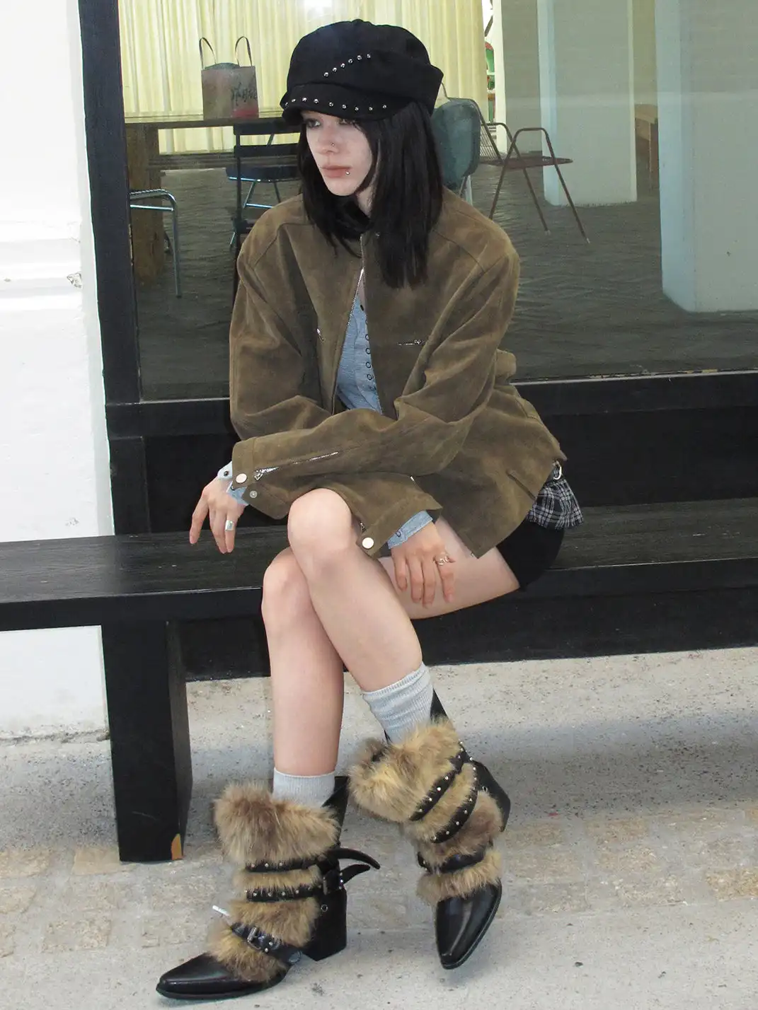 Mooreyu Atelier | Furry Pointed-Toe Studded Ankle Boots