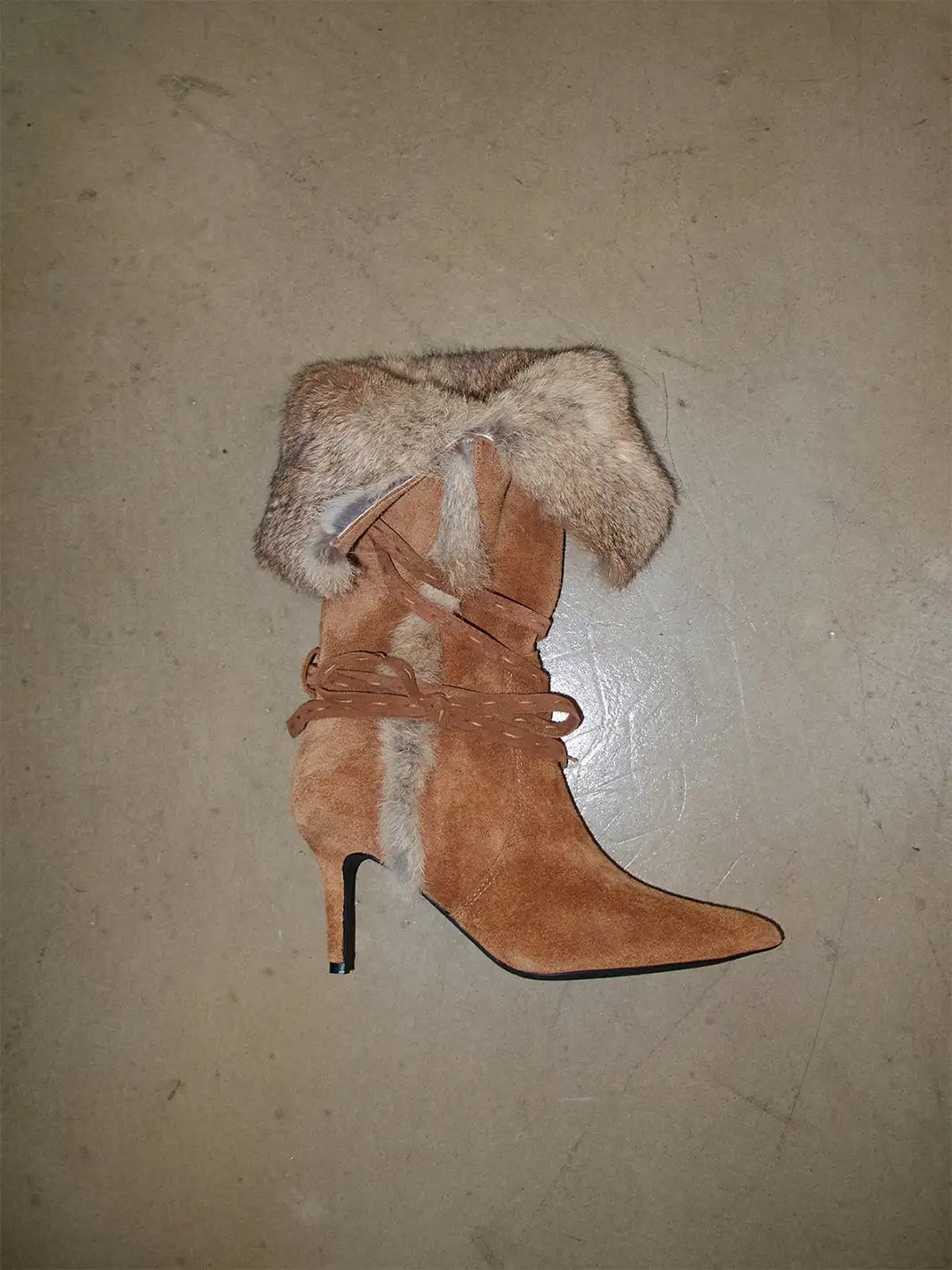 Mooreyu Atelier | Genuine Leather Suede Pointed-Toe Ankle Boots