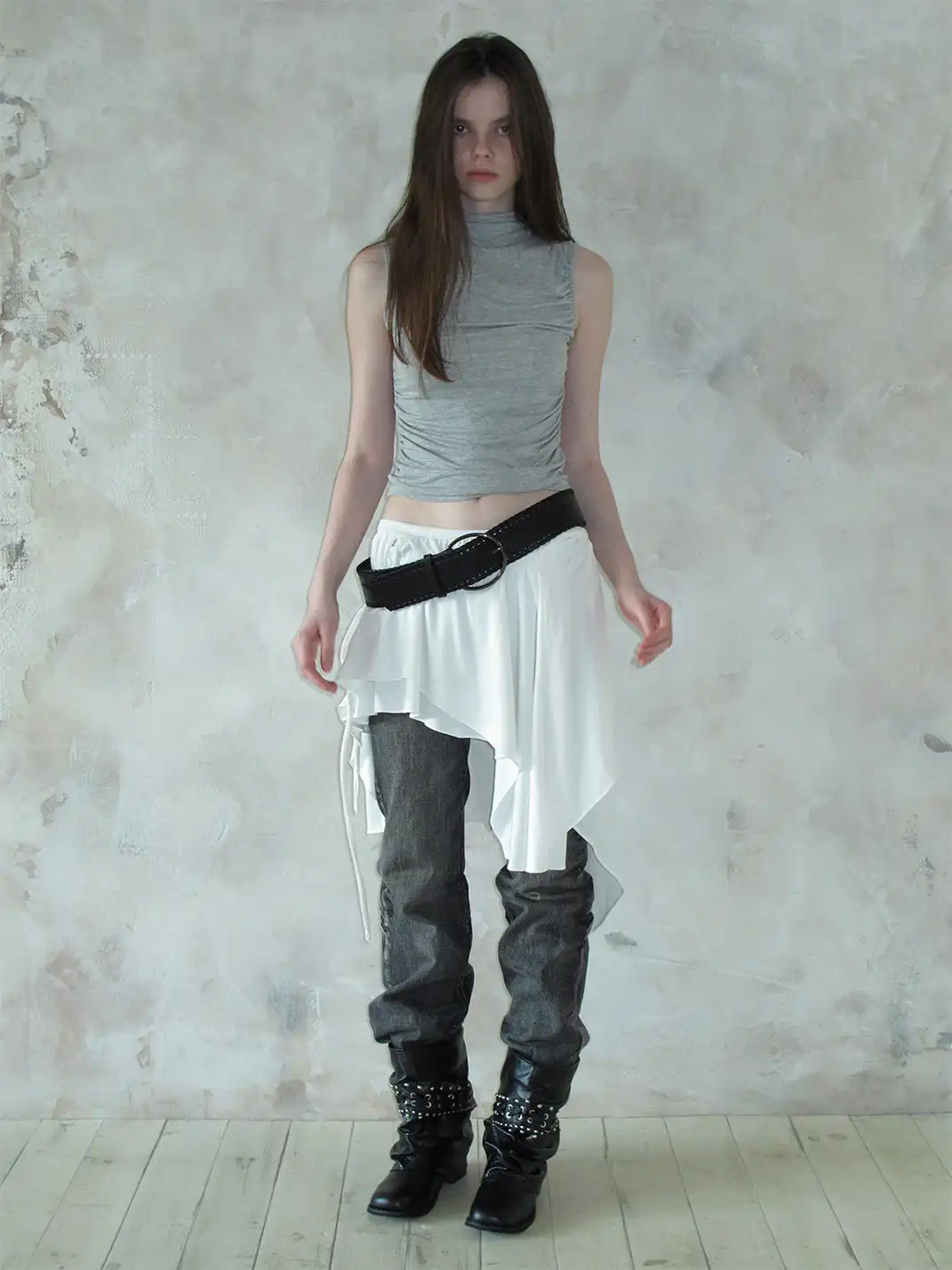 Mooreyu Atelier | Studded Leather Pleated Slouch Boots