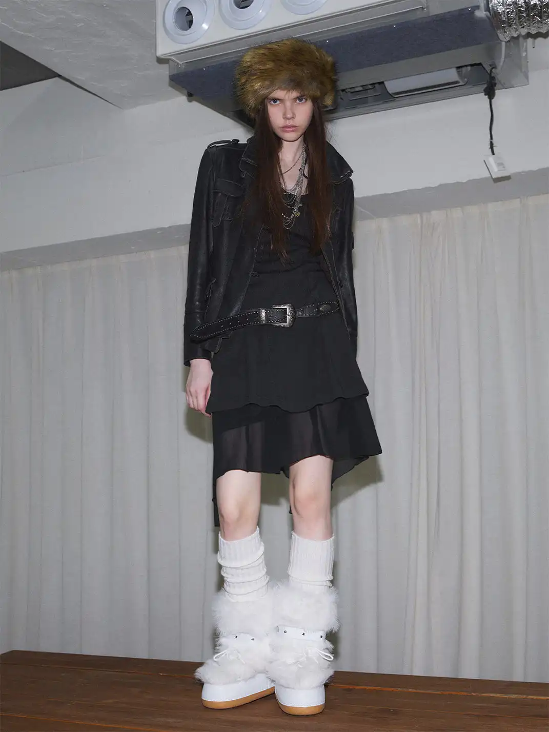 Mooreyu Atelier | Cowhide Fur Short Snow Boots