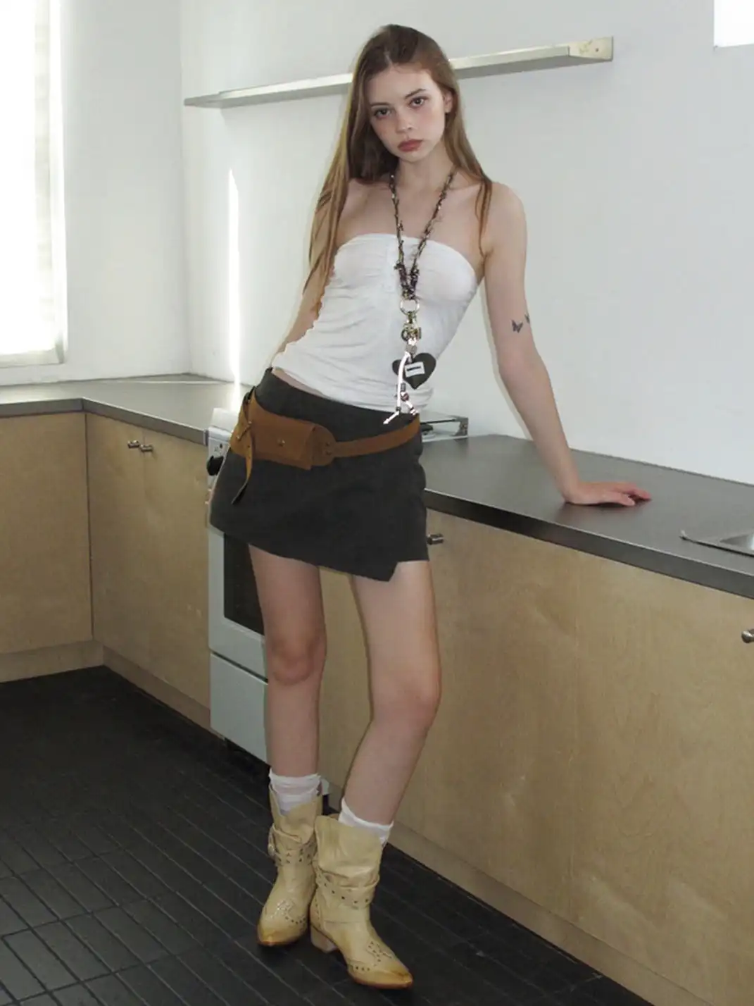 Mooreyu Atelier | Studded Chunky Heel Pointed-Toe Western Cowboy Boots